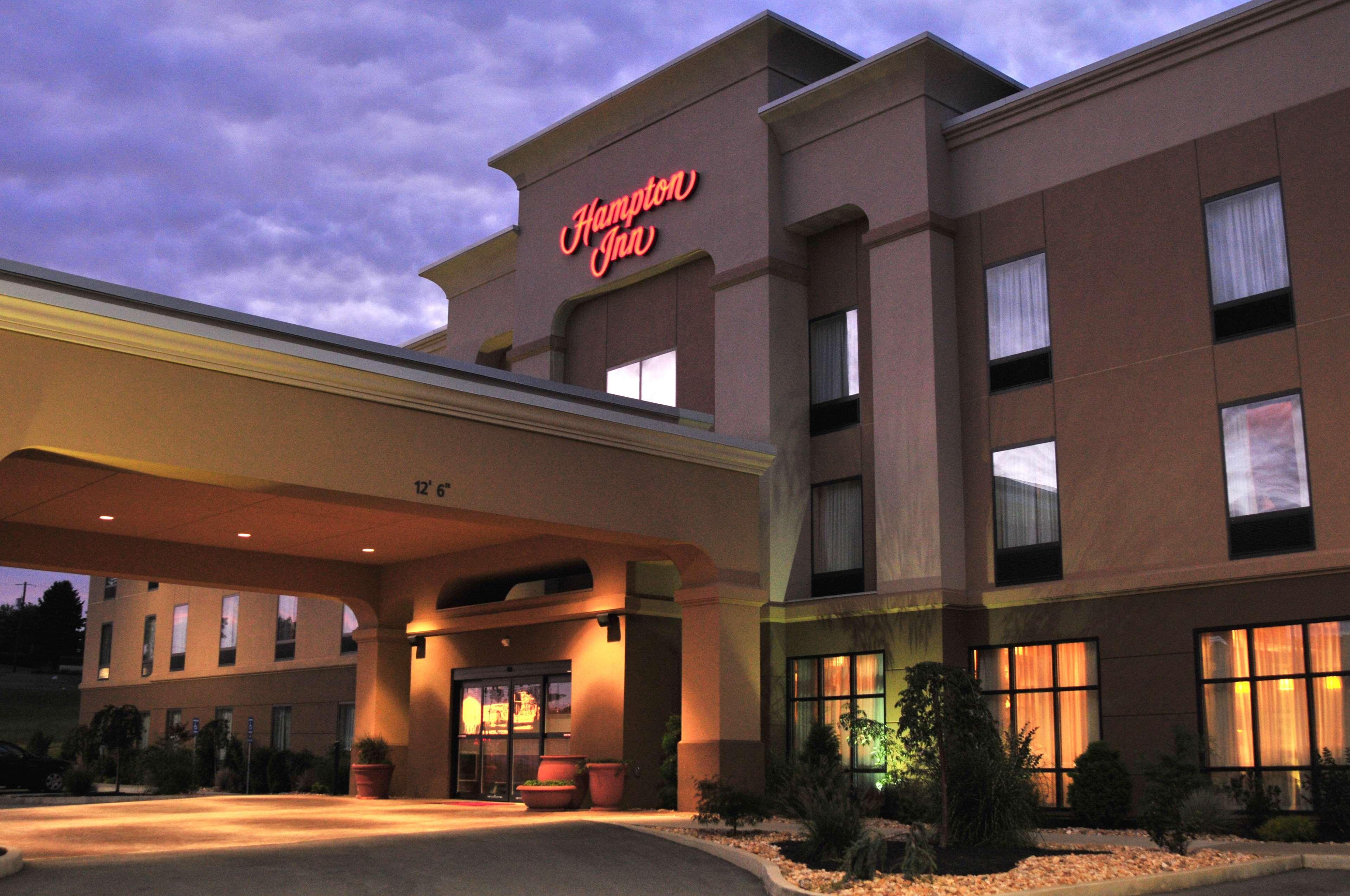 Hampton Inn Indiana Eksteriør billede
